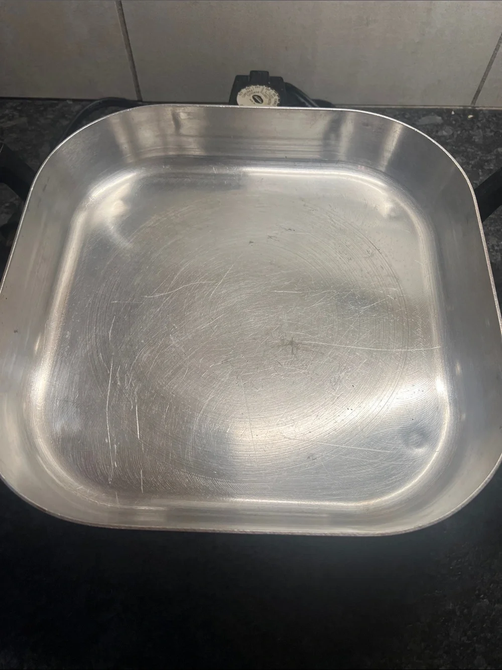 Sunbeam Electric Skillet Silver Aluminum. 10x10 Great Preloved condition